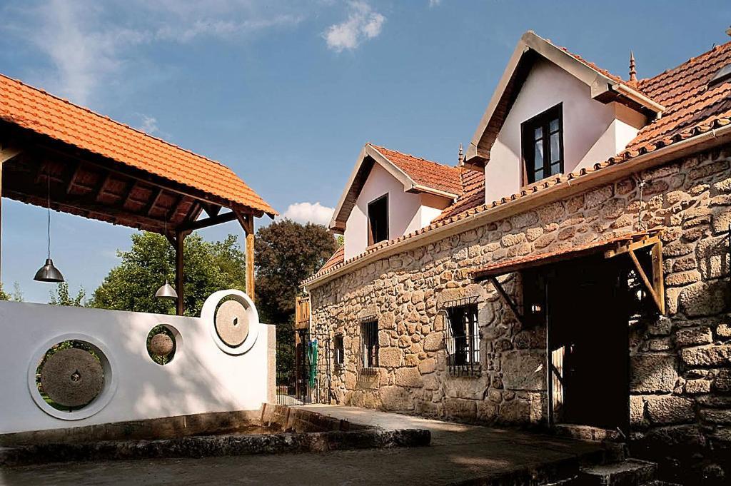 Готель Casa Dos Moinhos Do Chao Do Mosteiro Сан-Педру-ду-Сул Екстер'єр фото