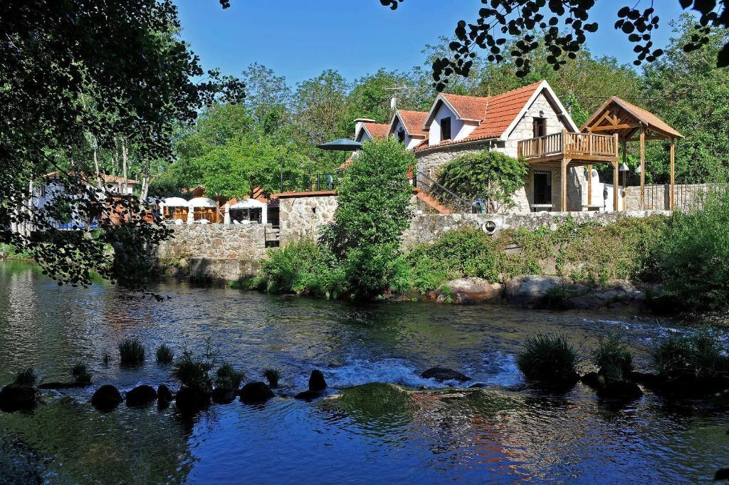 Готель Casa Dos Moinhos Do Chao Do Mosteiro Сан-Педру-ду-Сул Екстер'єр фото